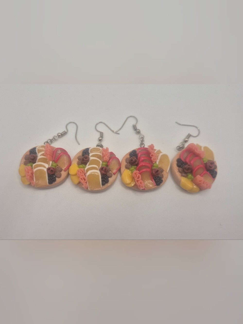 Charcuterie Board Earrings (2 Pairs)